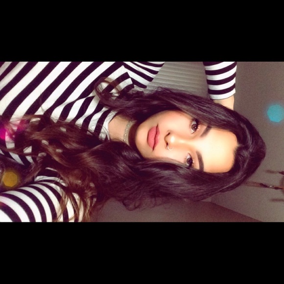 Meet your Posher, Mya - Picture 1 of 1